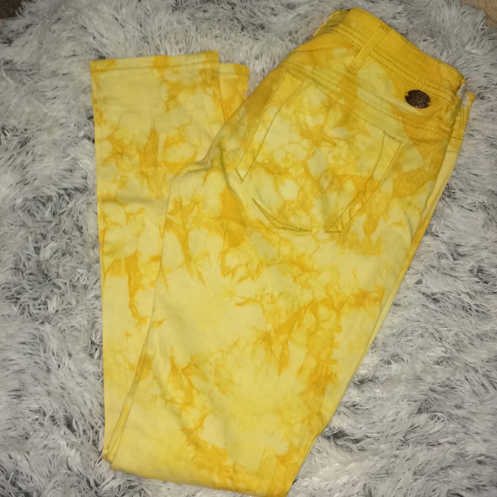The Akoo Brand Co yellow skinny jeans